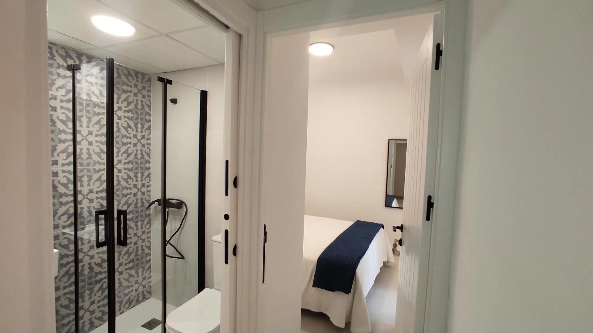 Apartment Luxury & Comfort A 2 Minutos De Parking Publico Jaen Spain