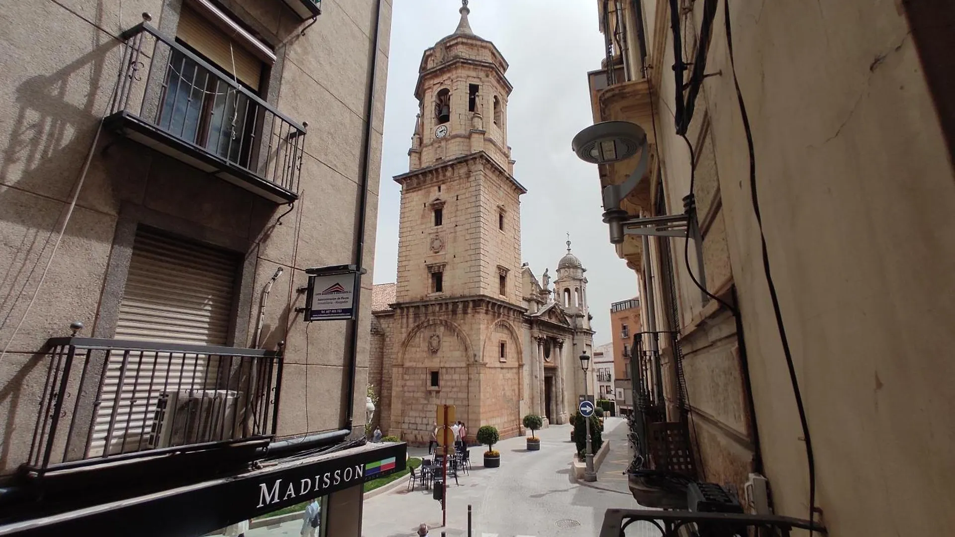 Apartment Luxury & Comfort A 2 Minutos De Parking Publico Jaen