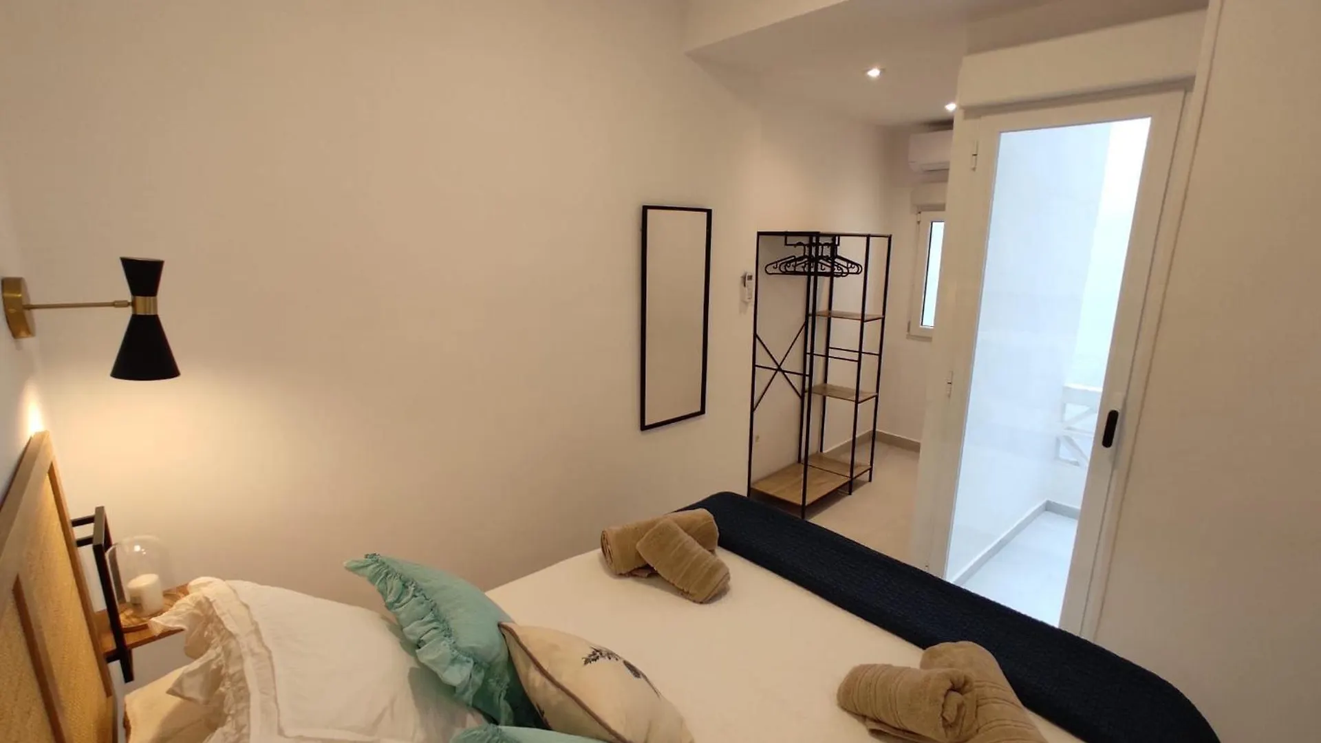 Luxury & Comfort A 2 Minutos De Parking Publico Jaen Apartment