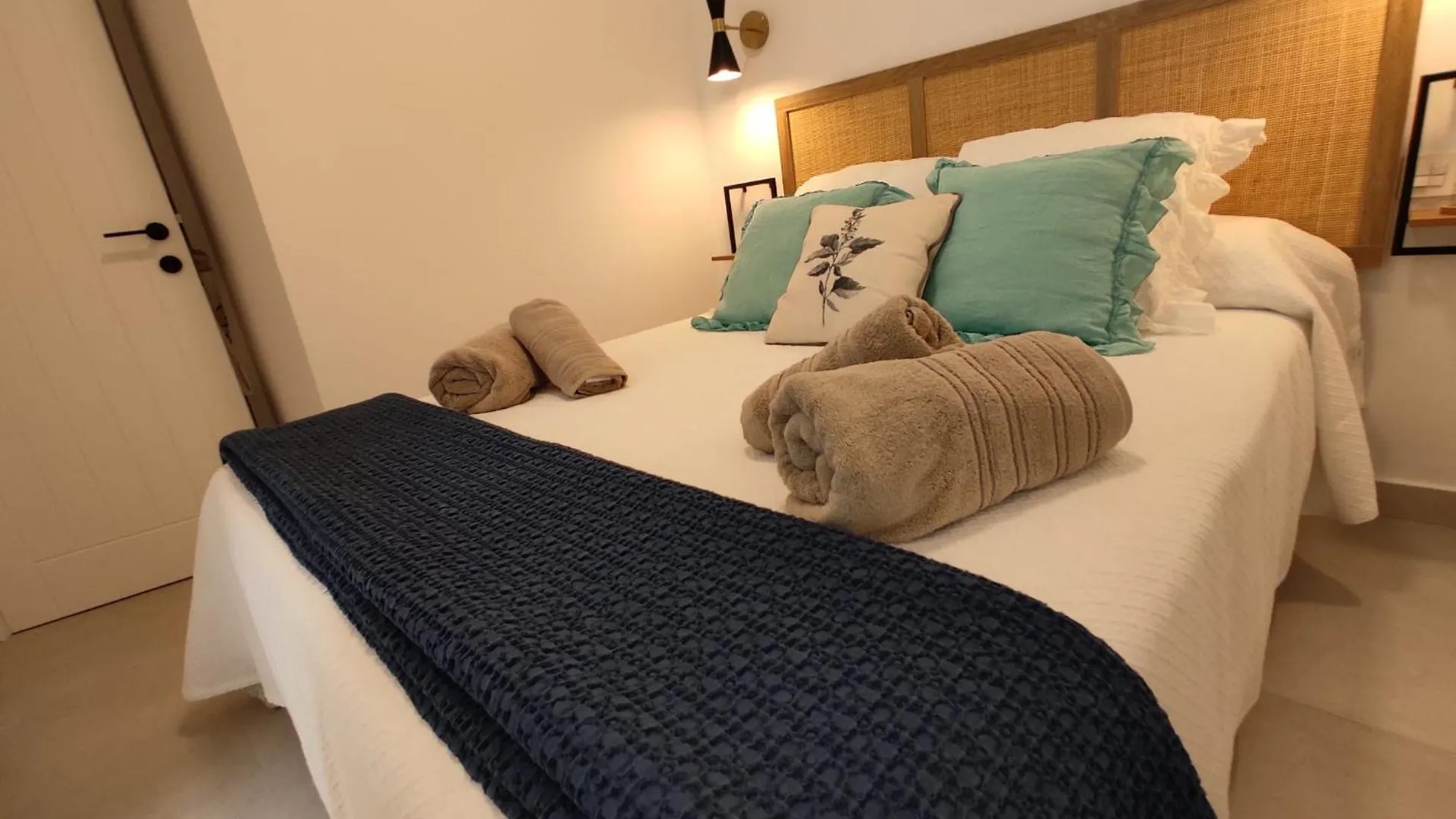 Apartment Luxury & Comfort A 2 Minutos De Parking Publico Jaen Spain